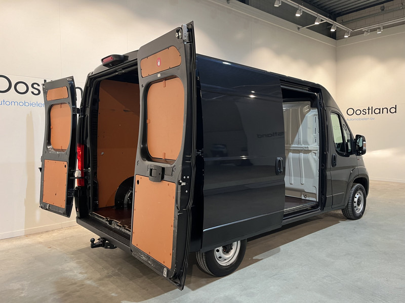 Fiat Ducato 2.3 MultiJet L2H2 120 PK / Euro 6 / Airco / Camera / Cruise Control / Trekhaak / Navigatie / 3-Zits / 72.600 KM !! - فان المدمجة: صور 4 Fiat Ducato 2.3 MultiJet L2H2 120 PK / Euro 6 / Airco / Camera / Cruise Control / Trekhaak / Navigatie / 3-Zits / 72.600 KM !! - فان المدمجة: صور 4