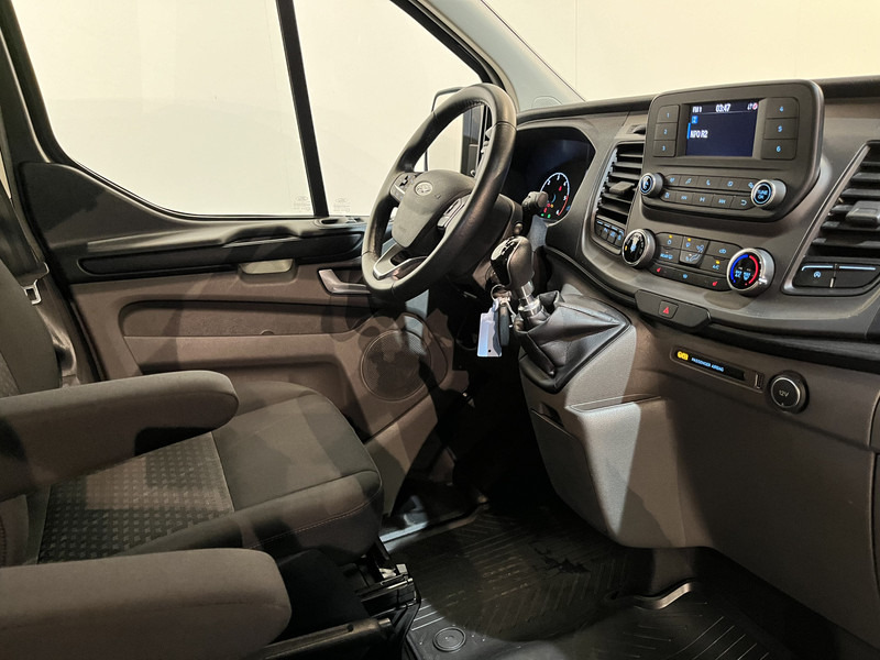 Ford Transit Custom 280 2.0 TDCI L1H1 Trend 130 PK / Euro 6 / Airco / Trekhaak / Cruise Control / PDC / 49.000 KM !! / BPM VRIJ !! - فان المدمجة: صور 3 Ford Transit Custom 280 2.0 TDCI L1H1 Trend 130 PK / Euro 6 / Airco / Trekhaak / Cruise Control / PDC / 49.000 KM !! / BPM VRIJ !! - فان المدمجة: صور 3
