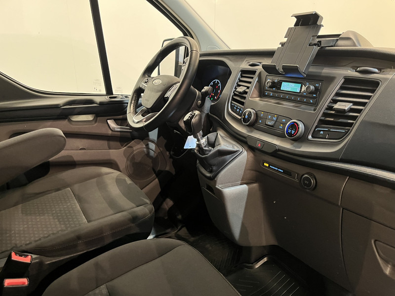 Ford Transit Custom 300 2.0 TDCI L2H1 Trend 130 PK Servicebus / Sortimo Inrichting / Euro 6 / Airco / Cruise Control / Klep / PDC / 3-Zits - فان المدمجة: صور 3 Ford Transit Custom 300 2.0 TDCI L2H1 Trend 130 PK Servicebus / Sortimo Inrichting / Euro 6 / Airco / Cruise Control / Klep / PDC / 3-Zits - فان المدمجة: صور 3