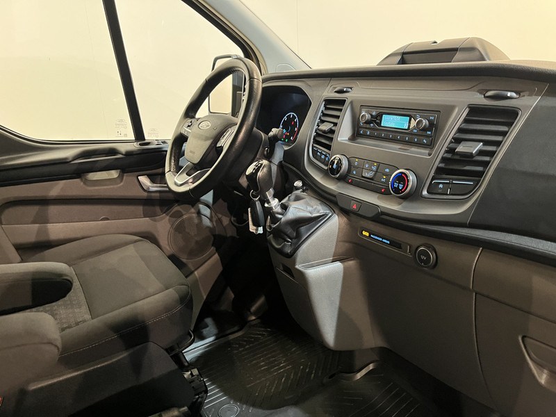 Ford Transit Custom 340 2.0 TDCI L2H1 Trend 130 PK / Euro 6 / Airco / Cruise Control / PDC / Trekhaak - فان المدمجة: صور 3 Ford Transit Custom 340 2.0 TDCI L2H1 Trend 130 PK / Euro 6 / Airco / Cruise Control / PDC / Trekhaak - فان المدمجة: صور 3