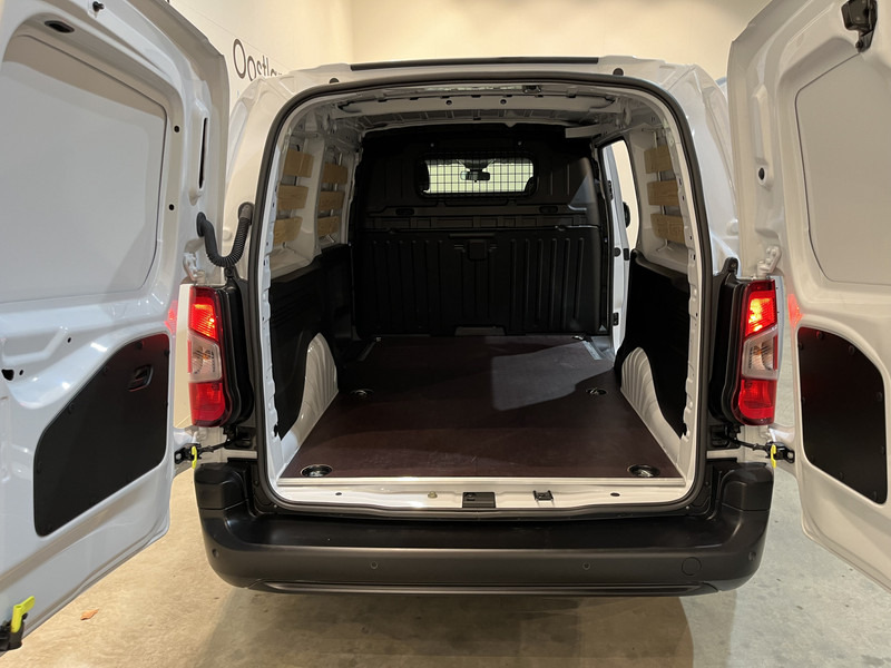 Peugeot e-Partner Premium Long 50 kWh / 100% Elektrisch / Airco / Cruise Control / PDC / Navigatie / CarPlay/ 2.500 KM !! - فان المدمجة, فان كهربائية: صور 5 Peugeot e-Partner Premium Long 50 kWh / 100% Elektrisch / Airco / Cruise Control / PDC / Navigatie / CarPlay/ 2.500 KM !! - فان المدمجة, فان كهربائية: صور 5