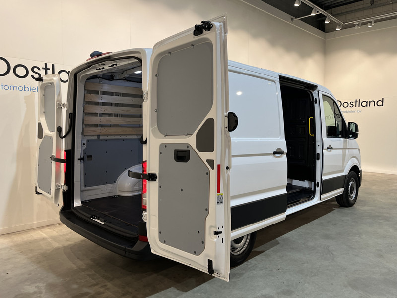 Volkswagen Crafter 30 2.0 TDI L3H2 140 PK Automaat / Euro 6 / Airco / Cruise Control / Camera / CarPlay / 3-Zits / 18.500 KM !! - فان المدمجة: صور 4 Volkswagen Crafter 30 2.0 TDI L3H2 140 PK Automaat / Euro 6 / Airco / Cruise Control / Camera / CarPlay / 3-Zits / 18.500 KM !! - فان المدمجة: صور 4
