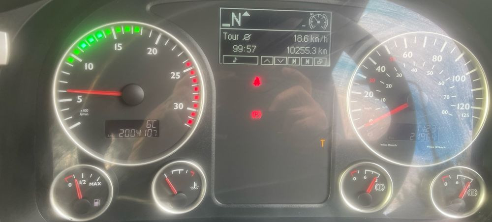 MAN Man tgs 26.320 6x2 hds hmf 1420k-rc euro6 platforma skrzynia - شاحنات مسطحة: صور 3 MAN Man tgs 26.320 6x2 hds hmf 1420k-rc euro6 platforma skrzynia - شاحنات مسطحة: صور 3