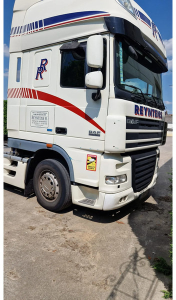 DAF XF 460 Super space cab - شاحنة جرار: صور 2 DAF XF 460 Super space cab - شاحنة جرار: صور 2