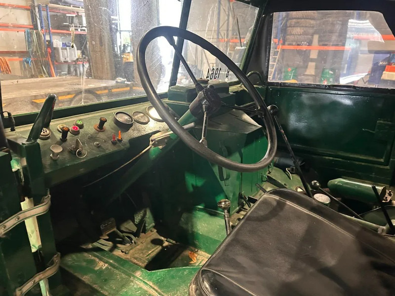 Mercedes-Benz Unimog U411 - شاحنة: صور 4 Mercedes-Benz Unimog U411 - شاحنة: صور 4