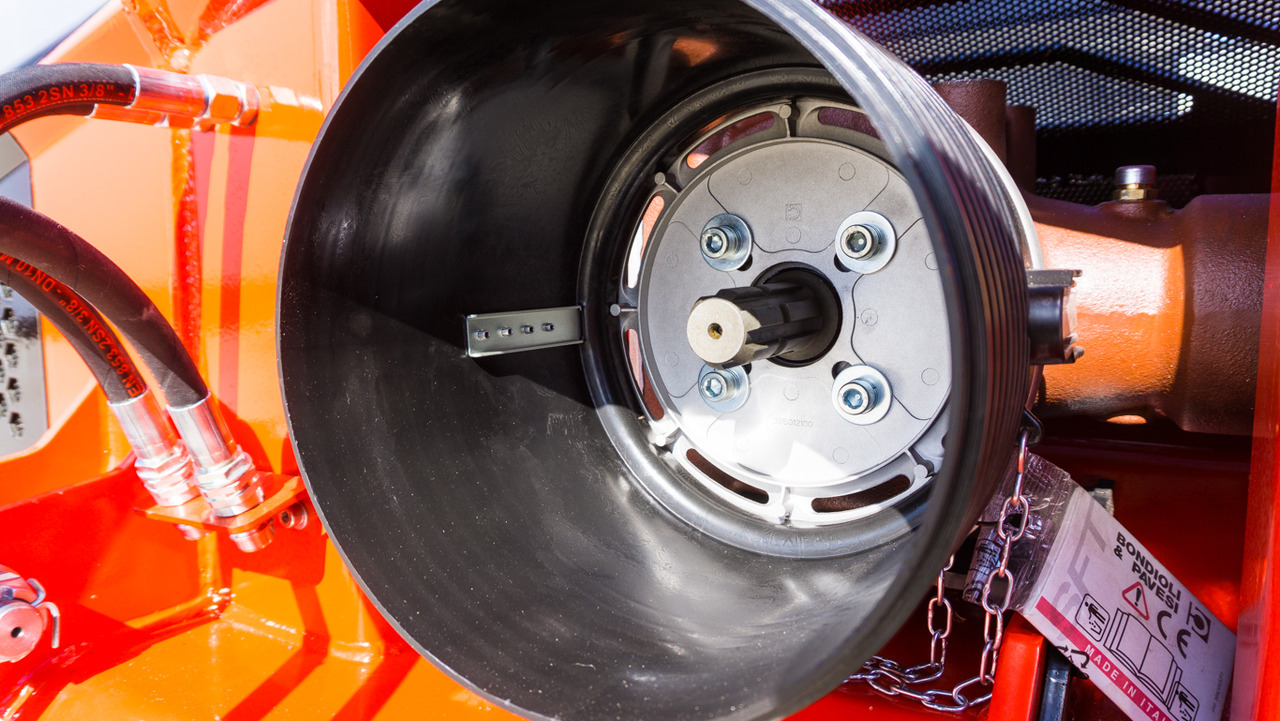 ماكينات قطع الحشائش الغابات REMET F3-200: صور 6