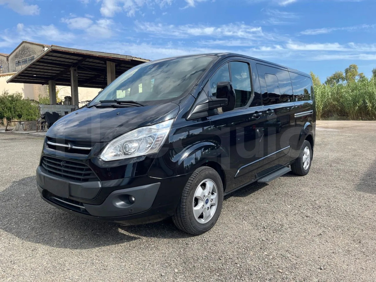 Ford Tourneo Custom - صغيرة, ميكروباص: صور 4 Ford Tourneo Custom - صغيرة, ميكروباص: صور 4