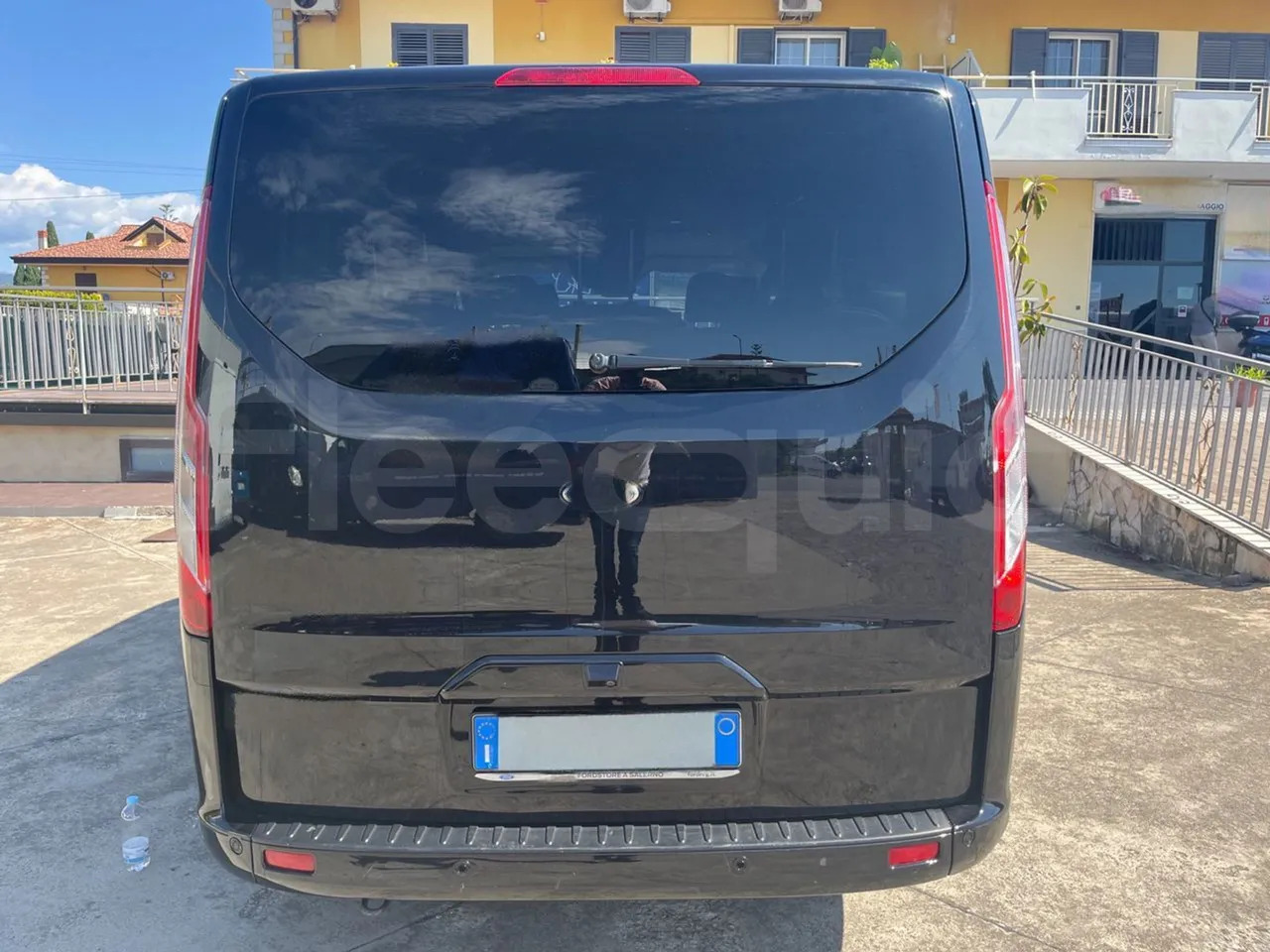Ford Tourneo Custom - صغيرة, ميكروباص: صور 5 Ford Tourneo Custom - صغيرة, ميكروباص: صور 5