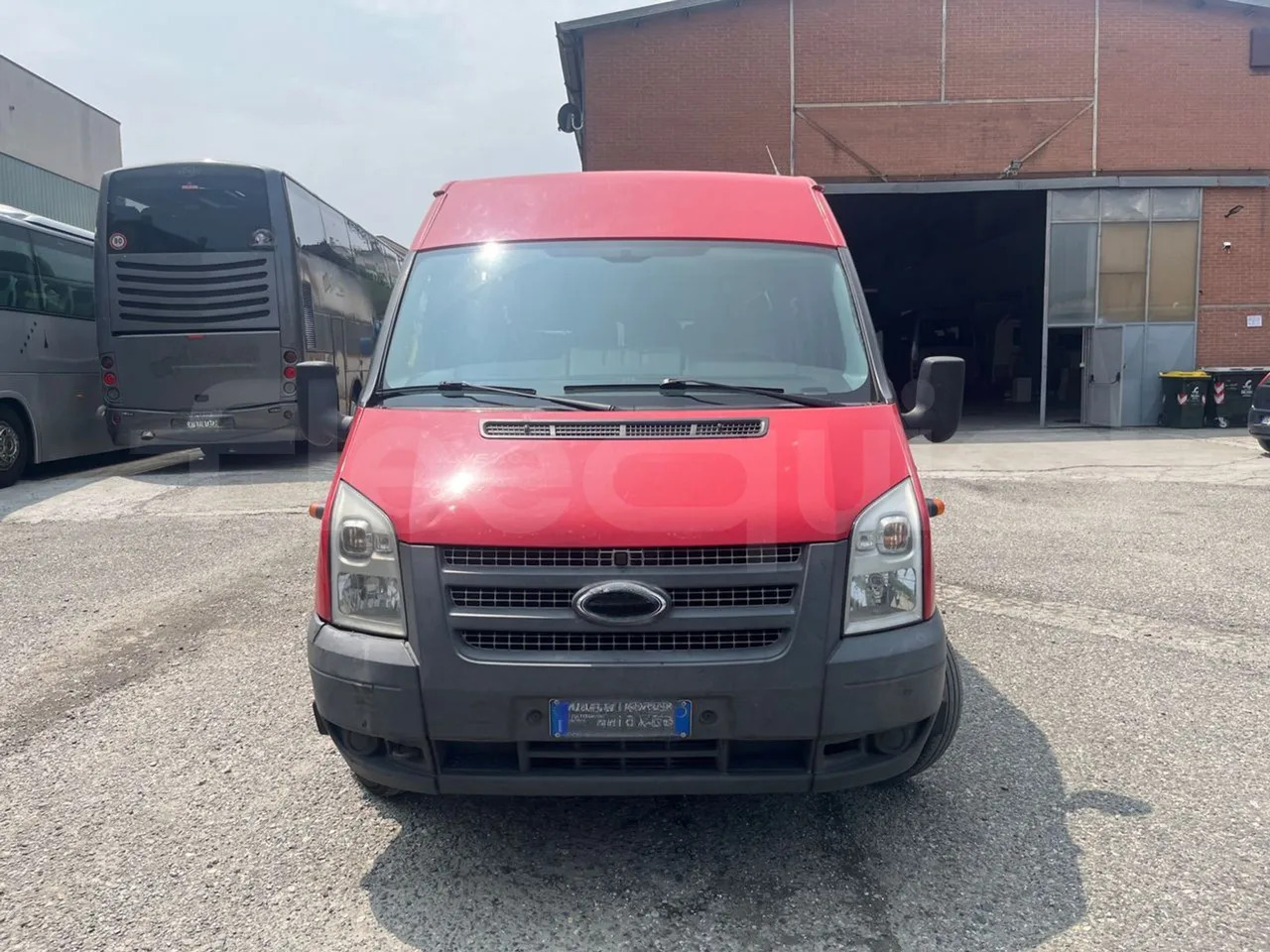 Ford Transit Tourneo - صغيرة, ميكروباص: صور 1 Ford Transit Tourneo - صغيرة, ميكروباص: صور 1