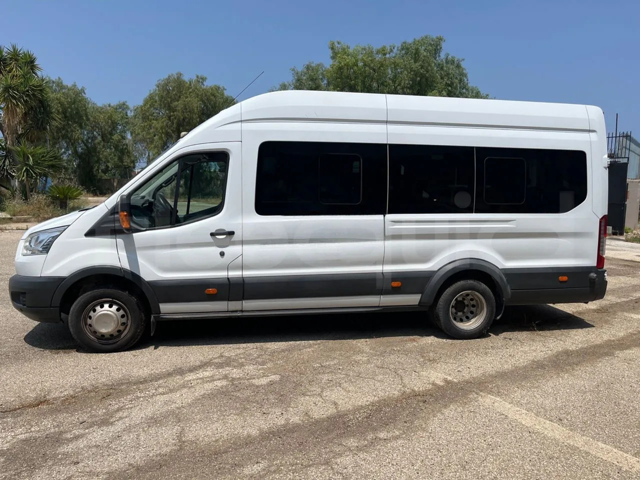 Ford Transit - صغيرة, ميكروباص: صور 5 Ford Transit - صغيرة, ميكروباص: صور 5