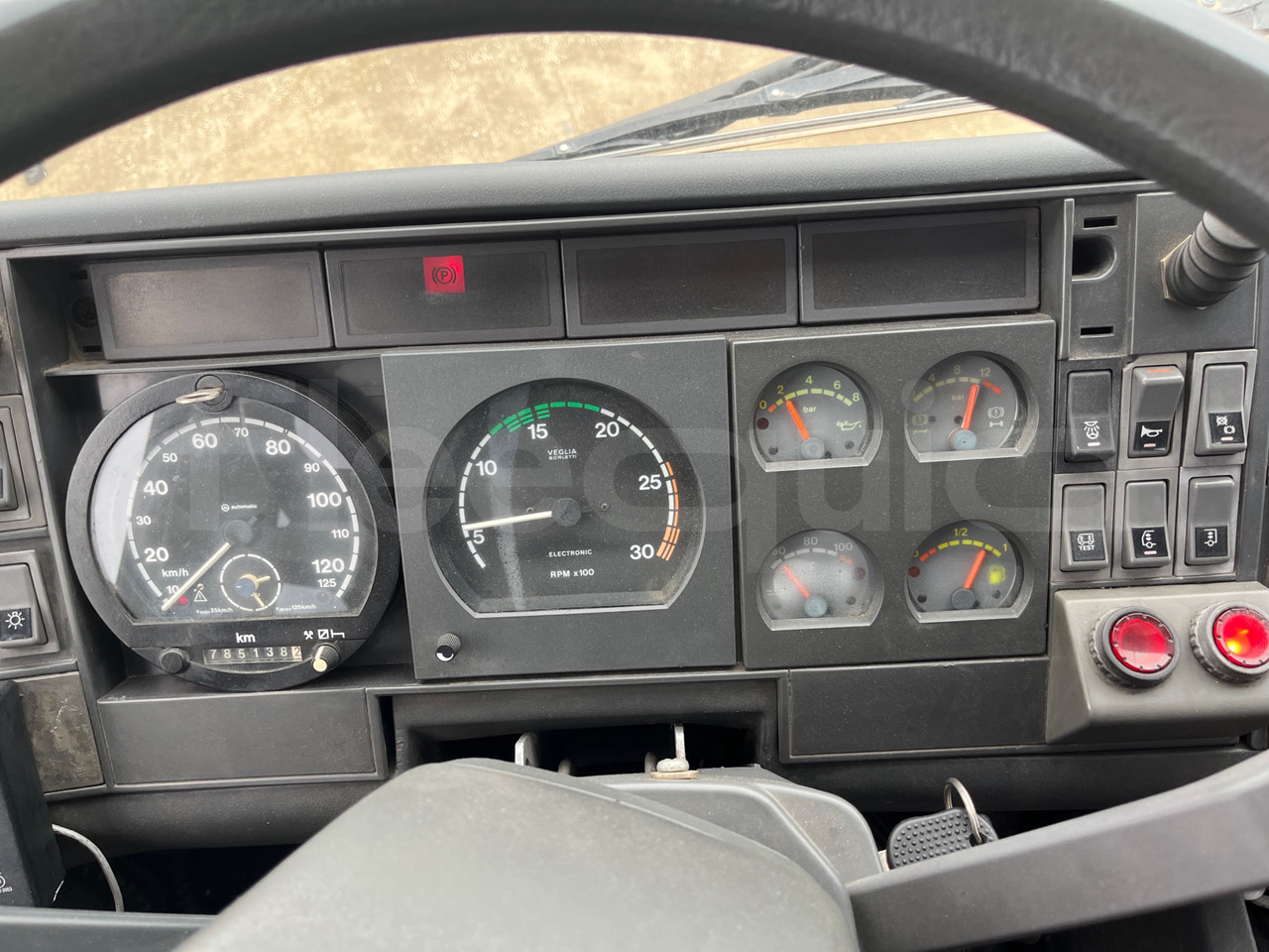 Iveco 380 - سياحية حافلة: صور 3 Iveco 380 - سياحية حافلة: صور 3