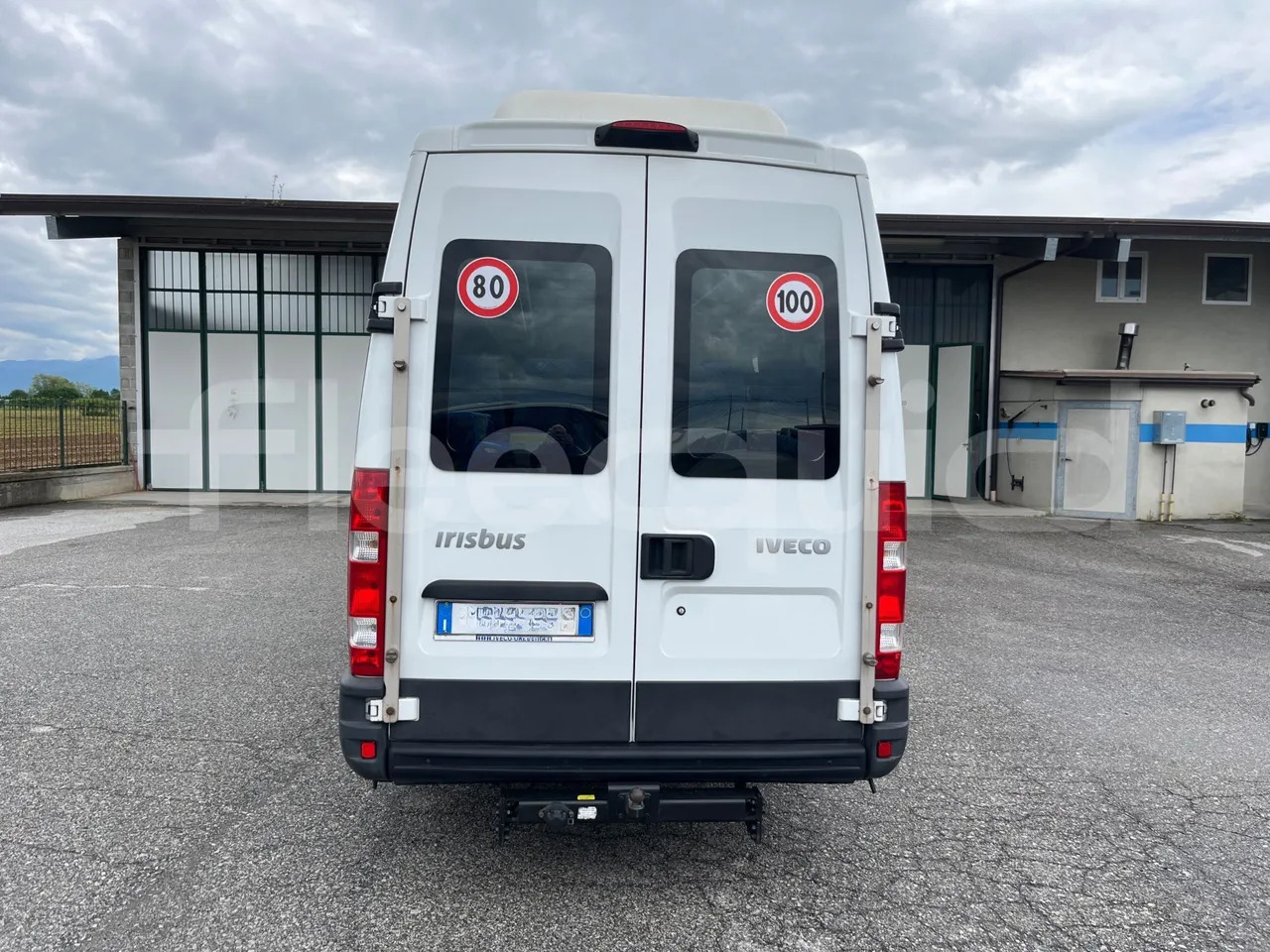 Iveco Daily - صغيرة, ميكروباص: صور 5 Iveco Daily - صغيرة, ميكروباص: صور 5