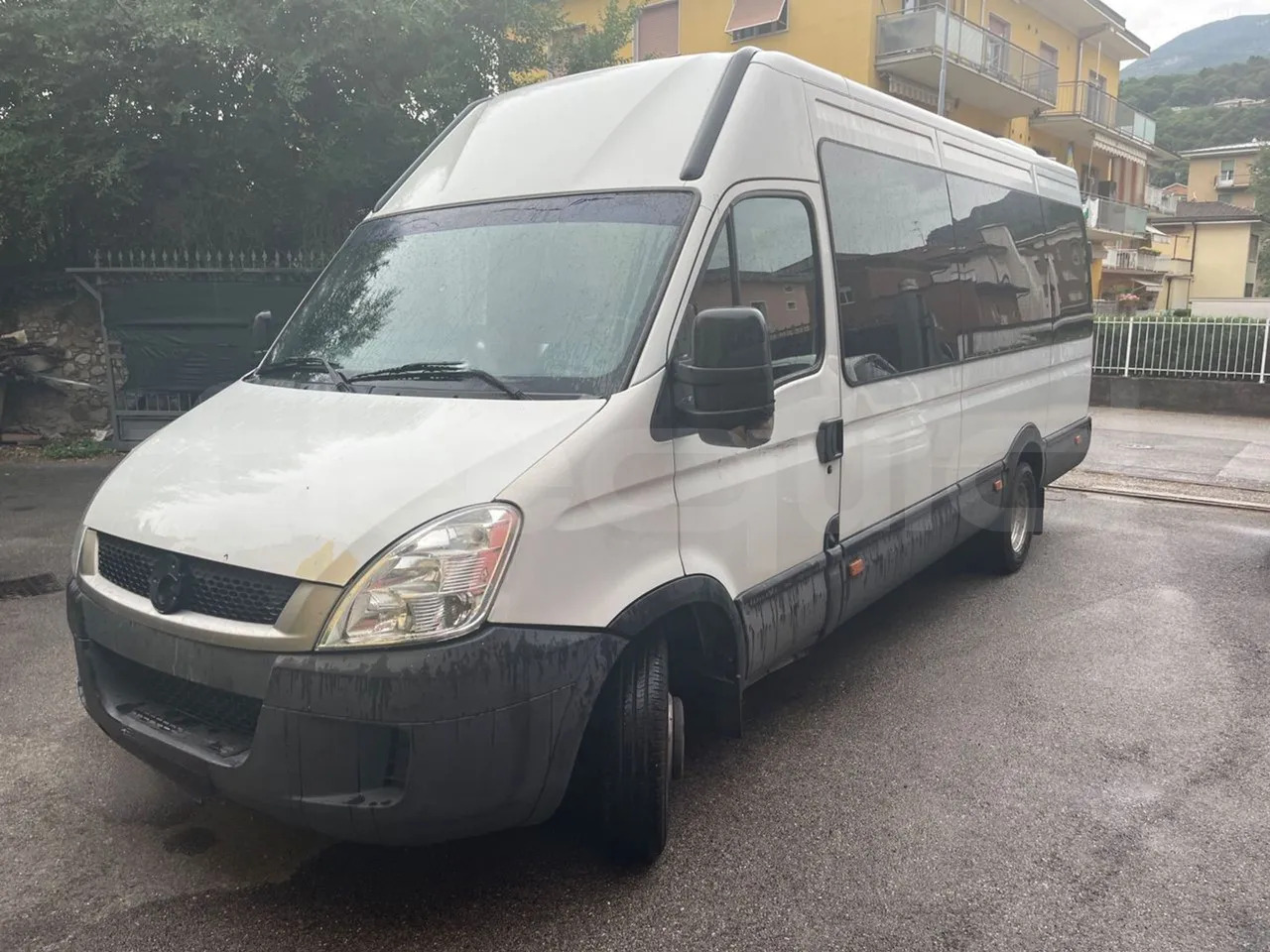 Iveco Daily - صغيرة, ميكروباص: صور 4 Iveco Daily - صغيرة, ميكروباص: صور 4