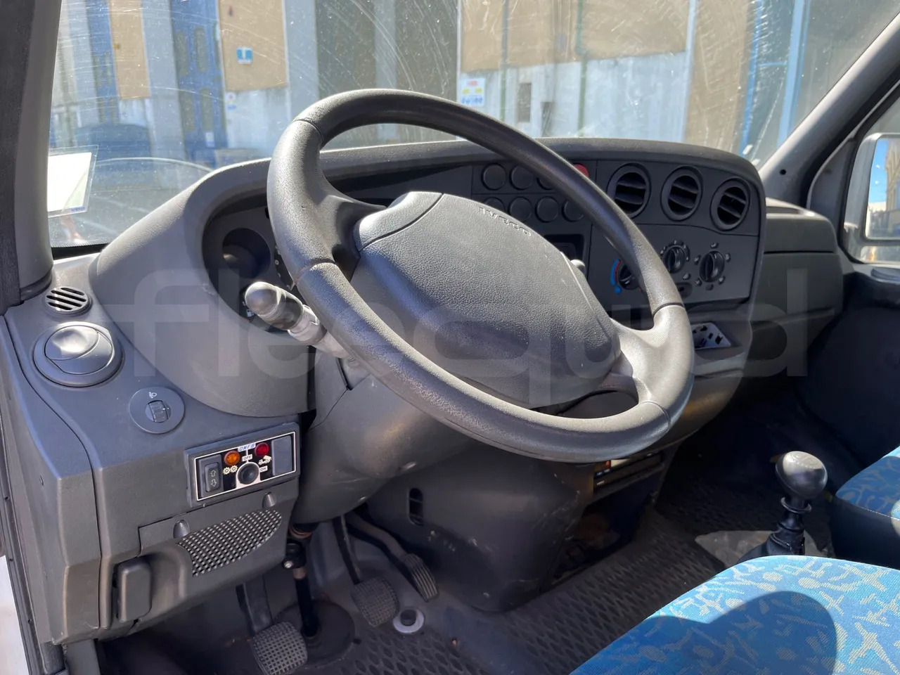 Iveco Daily - صغيرة, ميكروباص: صور 3 Iveco Daily - صغيرة, ميكروباص: صور 3