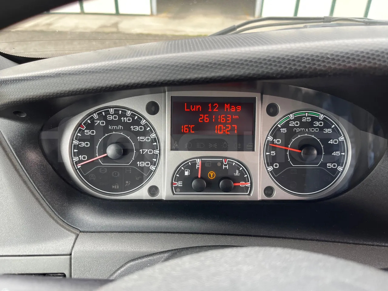 Iveco Daily - صغيرة, ميكروباص: صور 3 Iveco Daily - صغيرة, ميكروباص: صور 3
