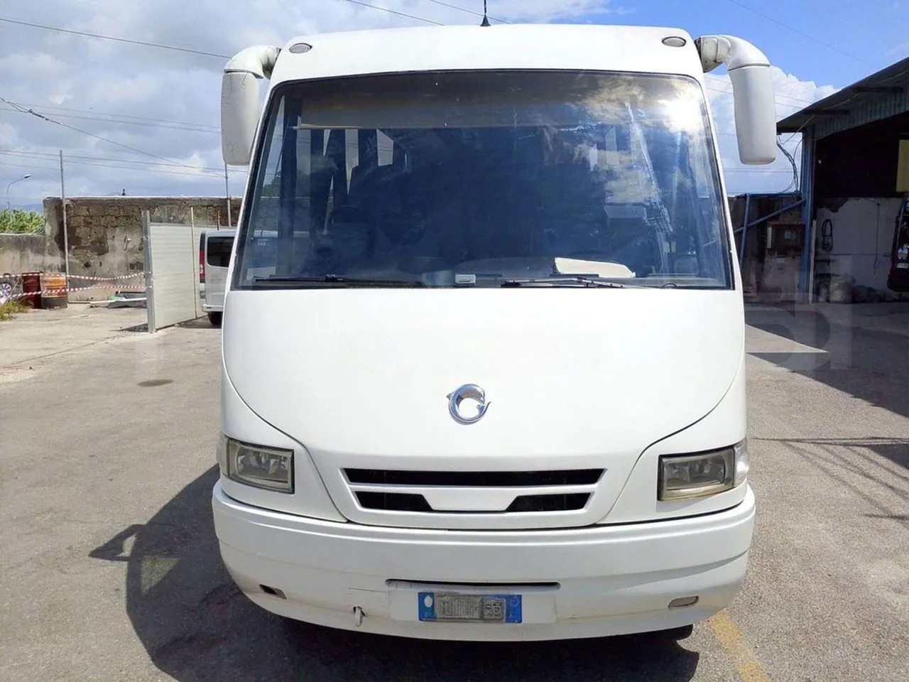 Iveco Daily - سياحية حافلة: صور 2 Iveco Daily - سياحية حافلة: صور 2