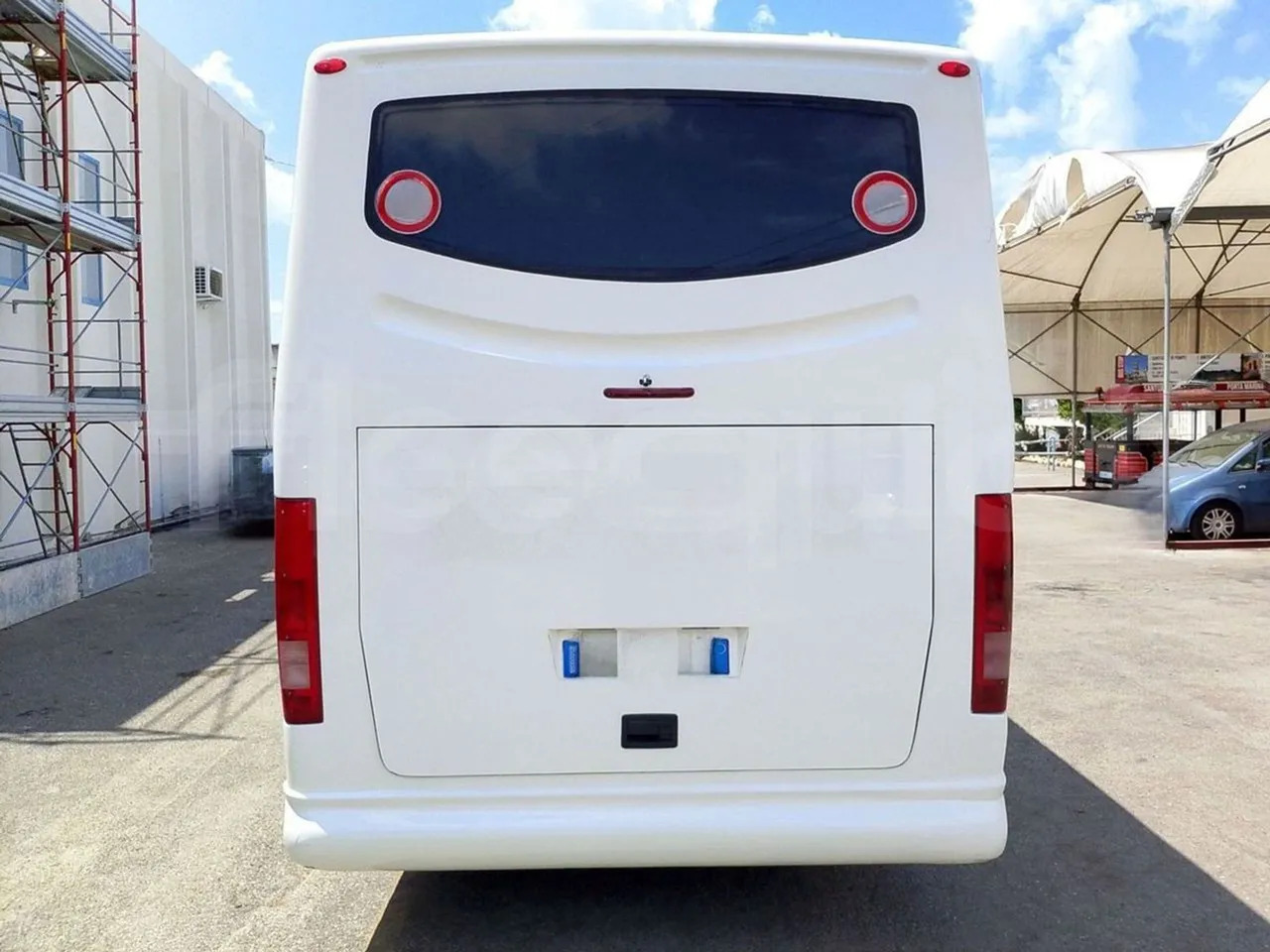 Iveco Daily - سياحية حافلة: صور 5 Iveco Daily - سياحية حافلة: صور 5