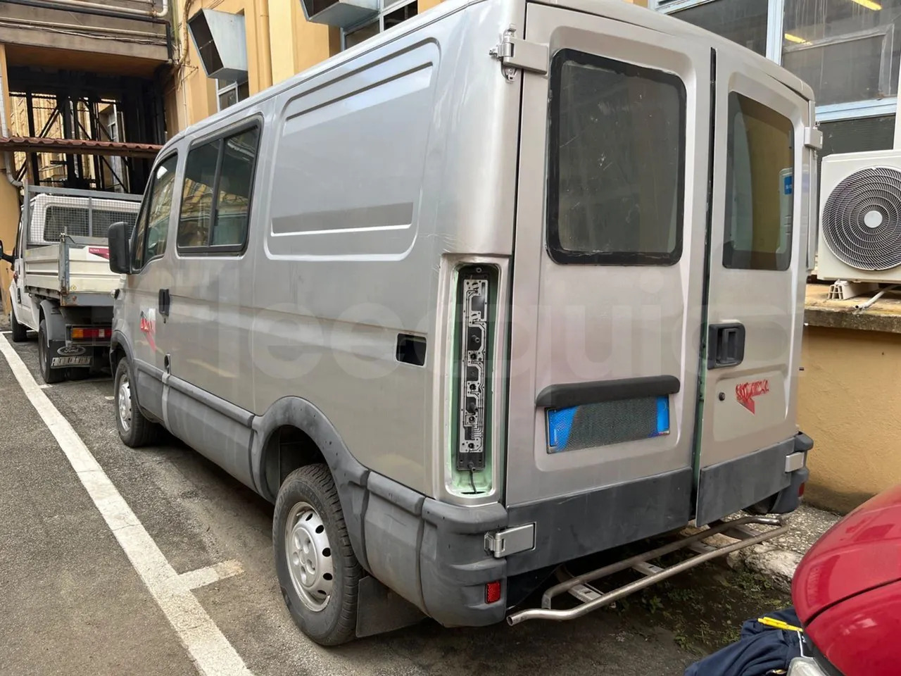 Iveco Daily - صغيرة, ميكروباص: صور 5 Iveco Daily - صغيرة, ميكروباص: صور 5