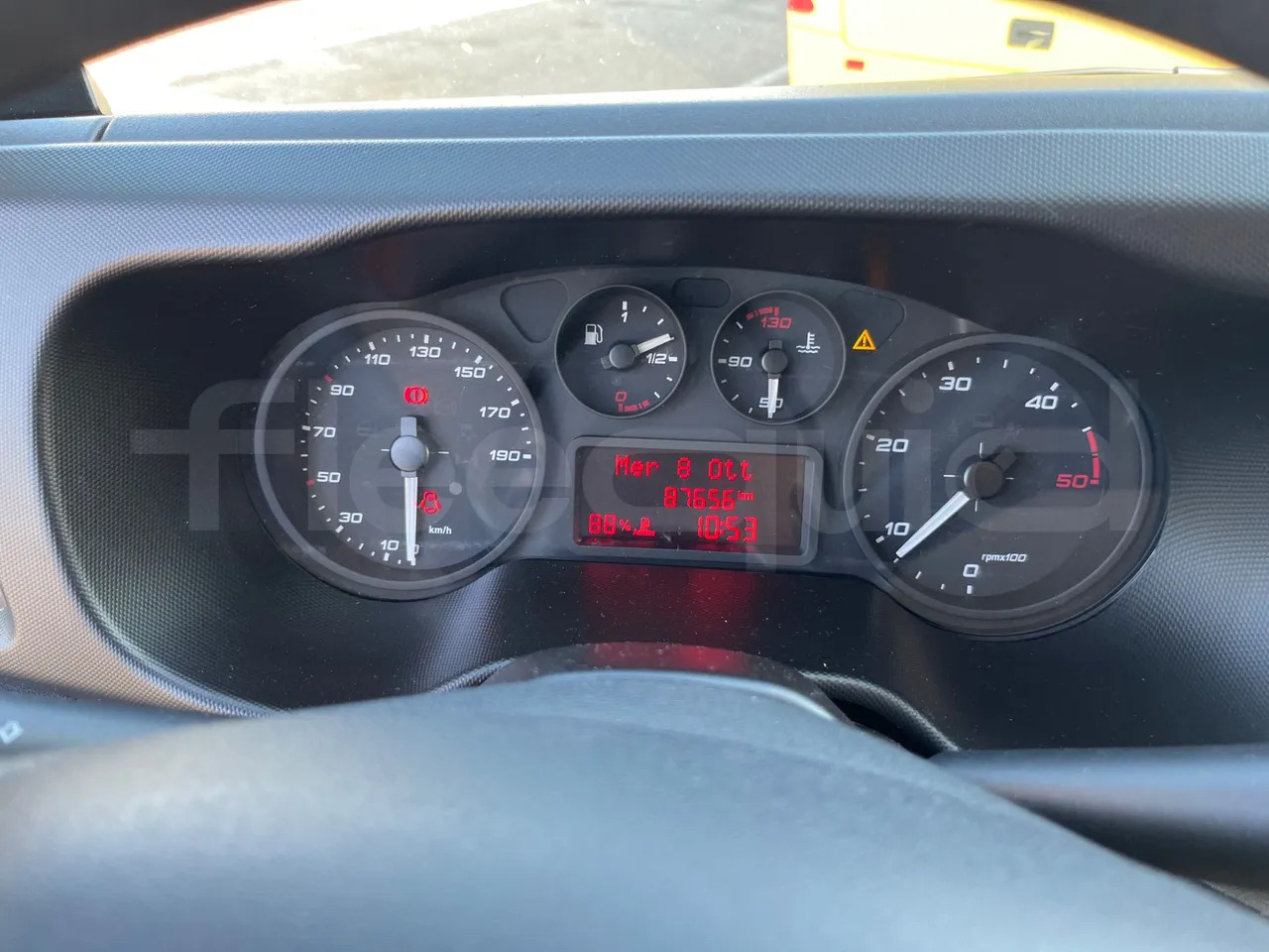 Iveco Daily - حافلة مدرسية: صور 3 Iveco Daily - حافلة مدرسية: صور 3