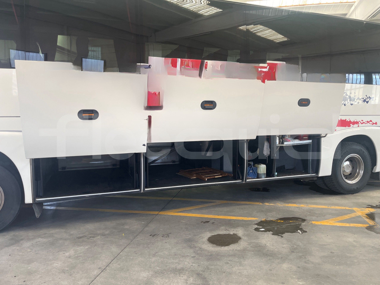 سياحية حافلة Iveco Magelys: صور 7