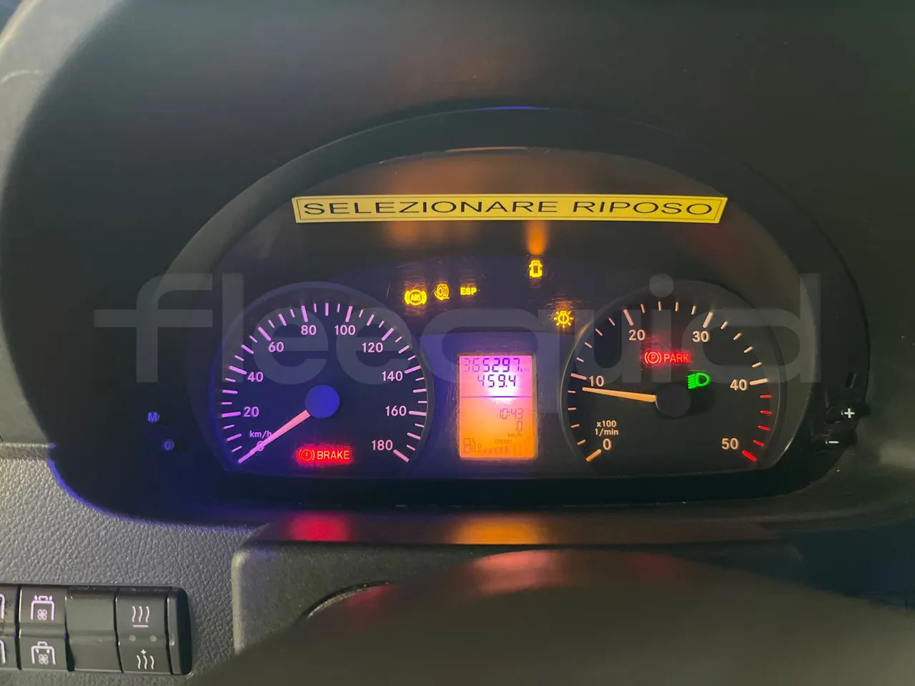 Mercedes-Benz Evobus 0315U - صغيرة, ميكروباص: صور 3 Mercedes-Benz Evobus 0315U - صغيرة, ميكروباص: صور 3