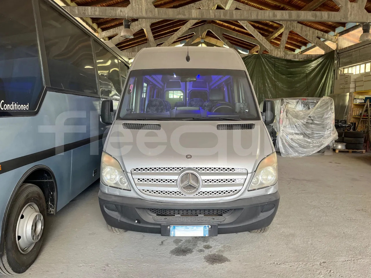 Mercedes-Benz Evobus 0315U - صغيرة, ميكروباص: صور 2 Mercedes-Benz Evobus 0315U - صغيرة, ميكروباص: صور 2