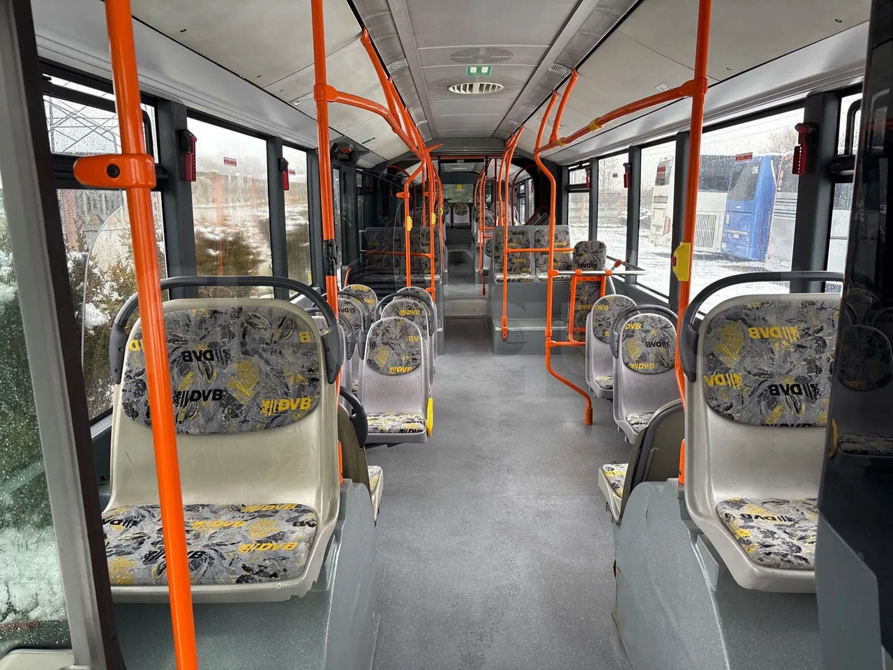 حافلة مفصلية Mercedes-Benz O 530: صور 39