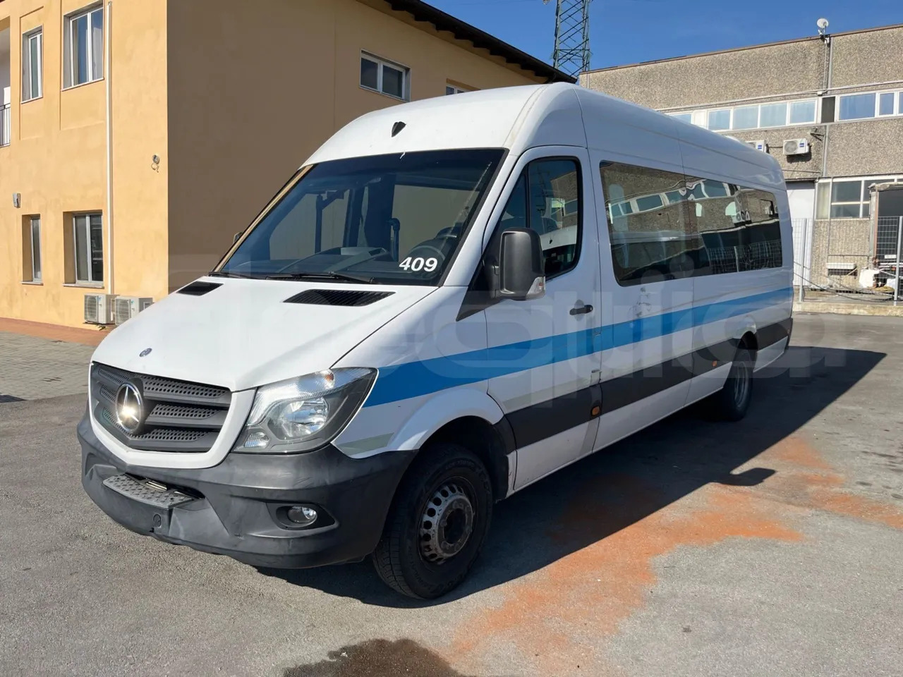 Mercedes-Benz Sprinter - صغيرة, ميكروباص: صور 4 Mercedes-Benz Sprinter - صغيرة, ميكروباص: صور 4
