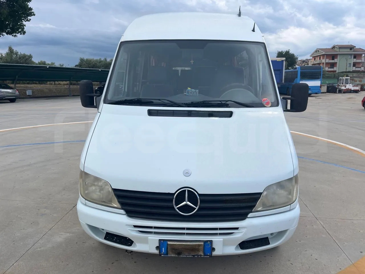 Mercedes-Benz Sprinter - صغيرة, ميكروباص: صور 2 Mercedes-Benz Sprinter - صغيرة, ميكروباص: صور 2
