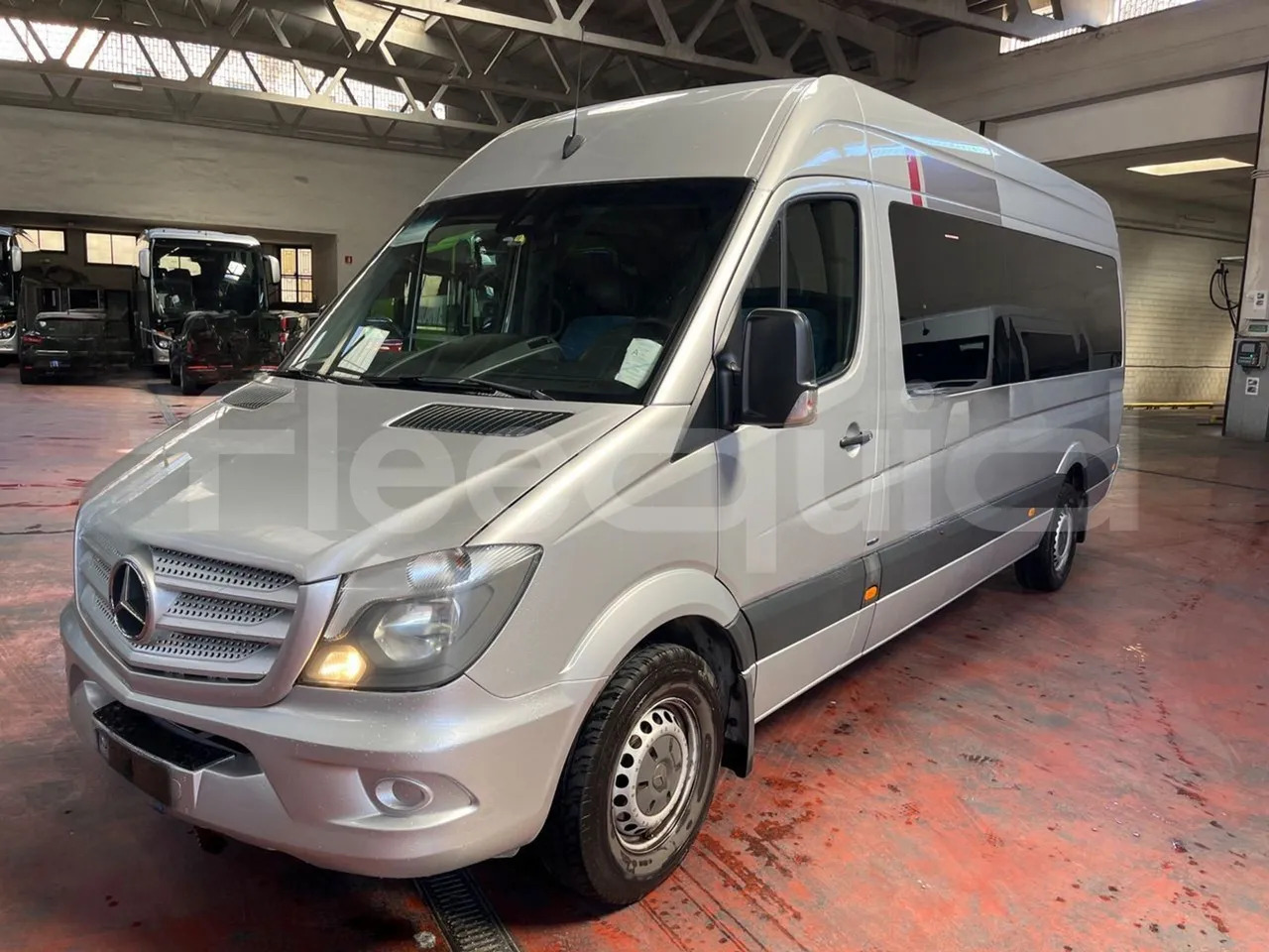 Mercedes-Benz Sprinter - صغيرة, ميكروباص: صور 4 Mercedes-Benz Sprinter - صغيرة, ميكروباص: صور 4