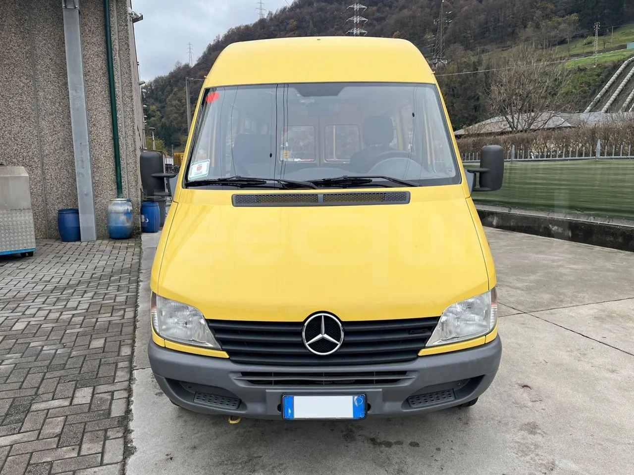 Mercedes-Benz Sprinter - صغيرة, ميكروباص: صور 2 Mercedes-Benz Sprinter - صغيرة, ميكروباص: صور 2