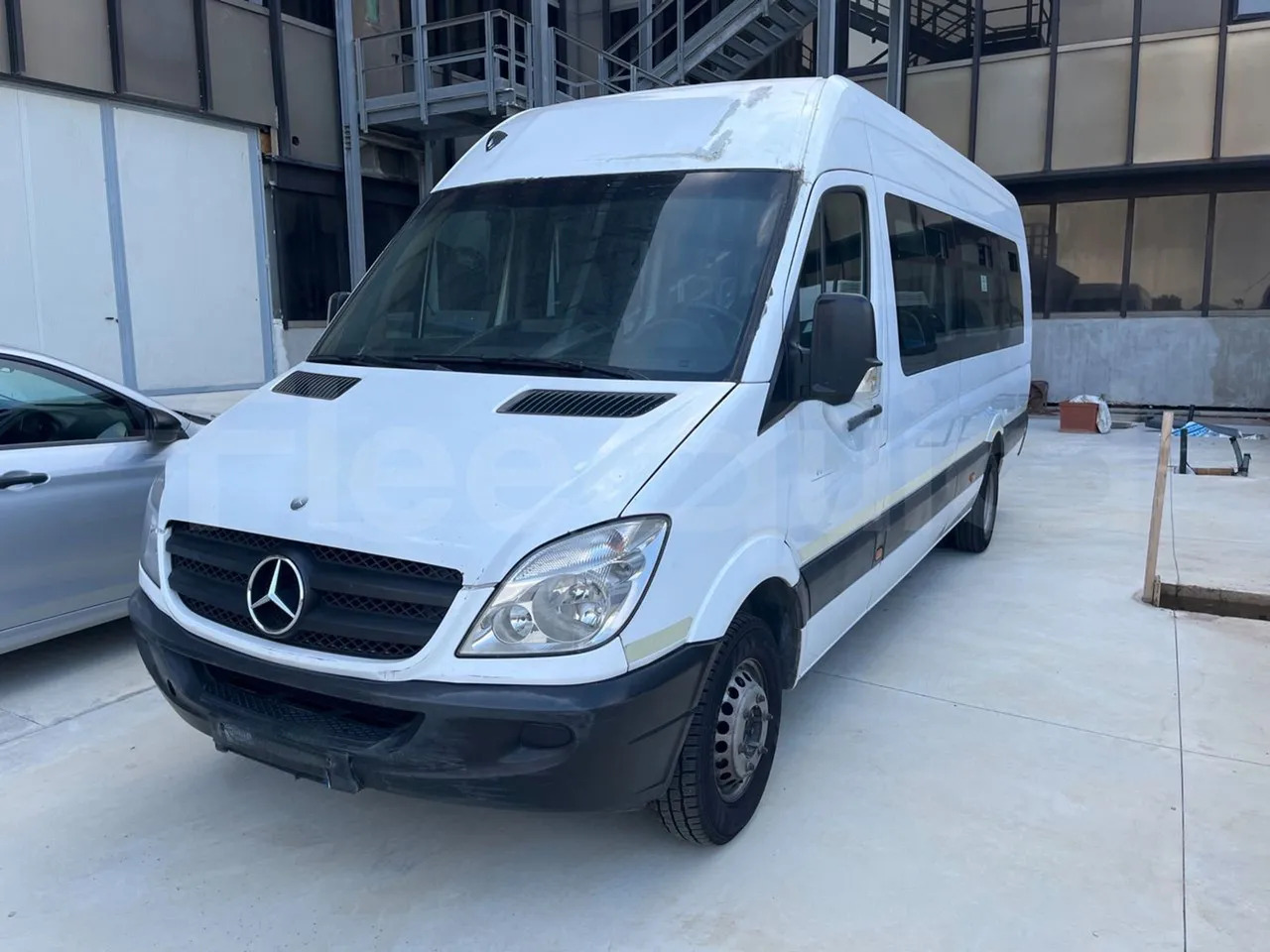 Mercedes-Benz Sprinter - سياحية حافلة: صور 4 Mercedes-Benz Sprinter - سياحية حافلة: صور 4