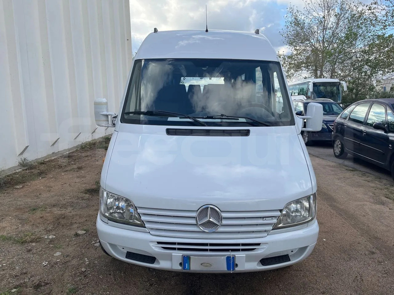 Mercedes-Benz Sprinter - باص النقل بين المدن: صور 2 Mercedes-Benz Sprinter - باص النقل بين المدن: صور 2