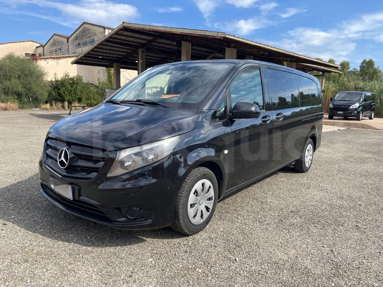 Mercedes-Benz Vito Tourer - صغيرة, ميكروباص: صور 4 Mercedes-Benz Vito Tourer - صغيرة, ميكروباص: صور 4