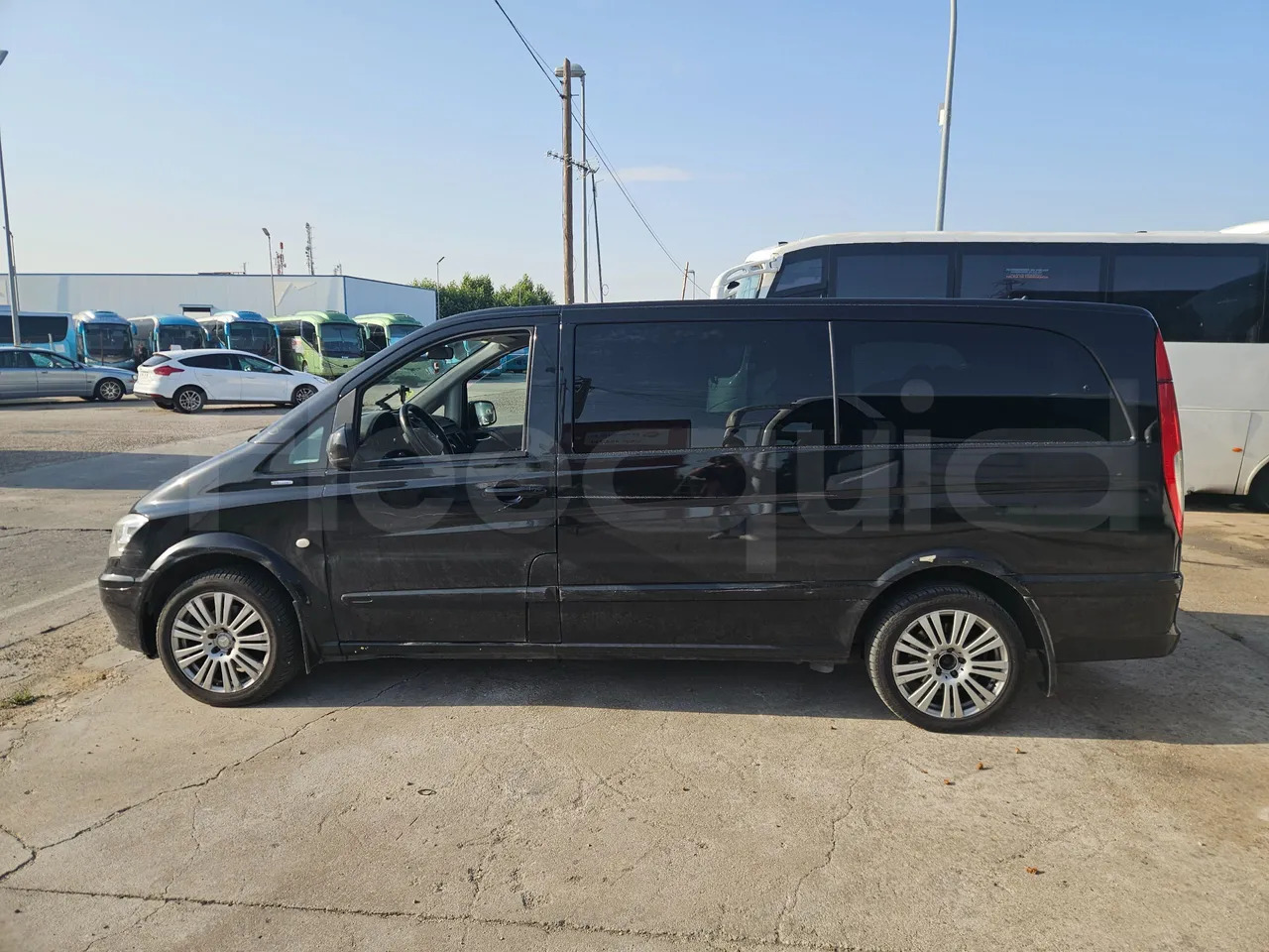 Mercedes-Benz Vito Tourer - صغيرة, ميكروباص: صور 5 Mercedes-Benz Vito Tourer - صغيرة, ميكروباص: صور 5