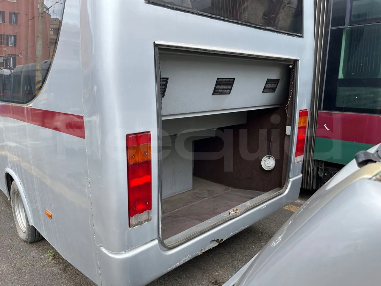 N. 2 Mercedes-Benz 414T - صغيرة, ميكروباص: صور 4 N. 2 Mercedes-Benz 414T - صغيرة, ميكروباص: صور 4