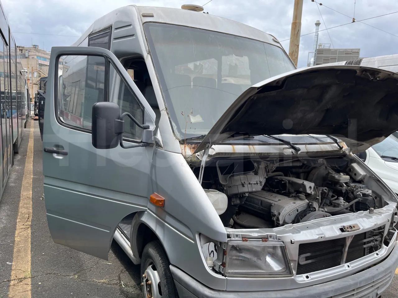 N. 2 Mercedes-Benz 414T - صغيرة, ميكروباص: صور 1 N. 2 Mercedes-Benz 414T - صغيرة, ميكروباص: صور 1