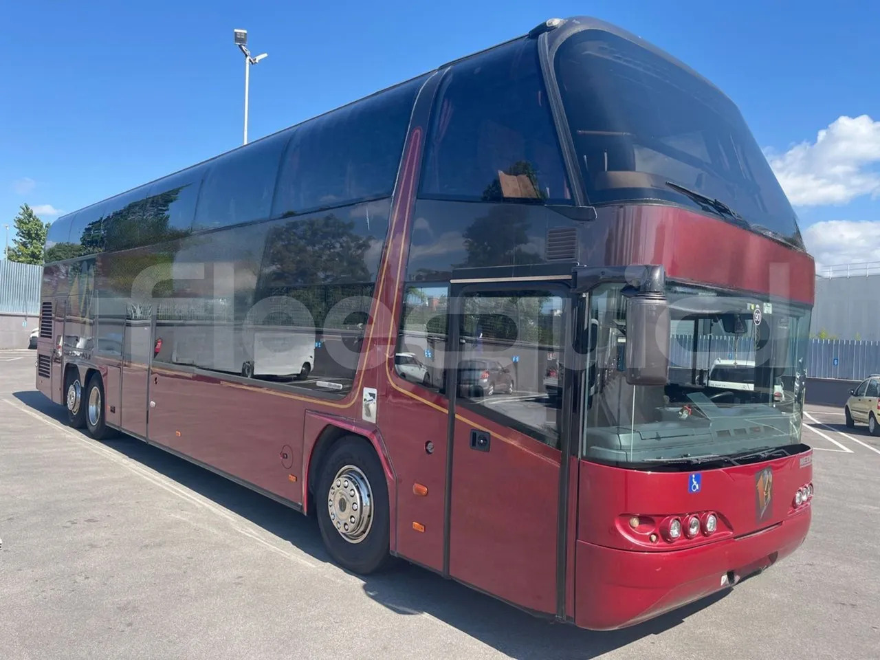 Neoplan 1122/3 - سياحية حافلة: صور 1 Neoplan 1122/3 - سياحية حافلة: صور 1