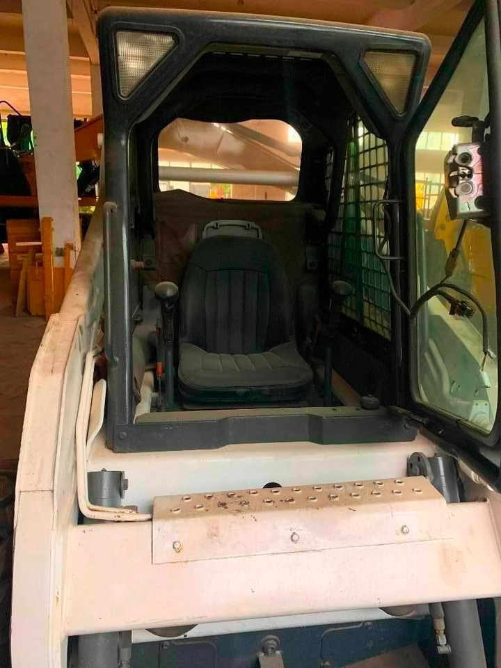 Bobcat S 185 - شيول صغير: صور 5 Bobcat S 185 - شيول صغير: صور 5