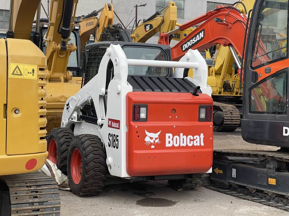 Bobcat S185 S185 - شيول صغير: صور 4 Bobcat S185 S185 - شيول صغير: صور 4