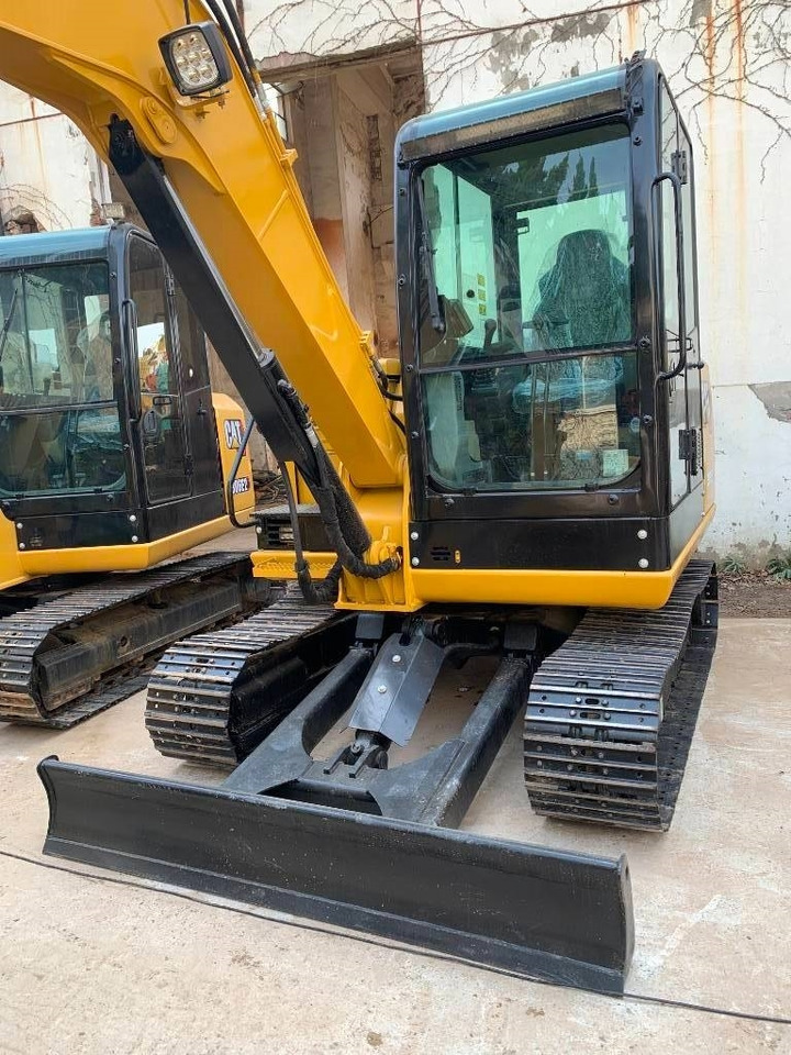 CAT 305.5E2 - حفارات زحافة: صور 1 CAT 305.5E2 - حفارات زحافة: صور 1