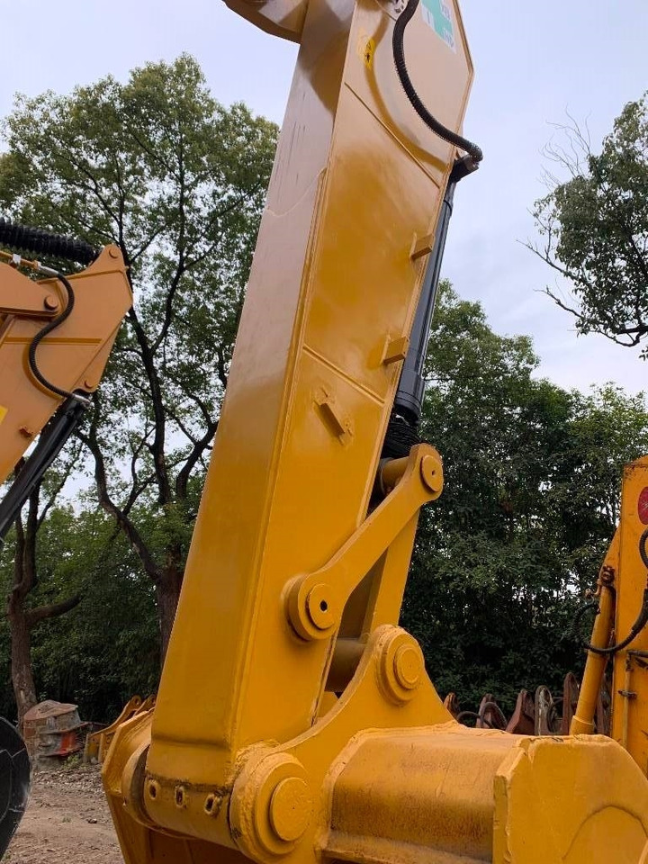 CAT 320D2 - حفارات زحافة: صور 5 CAT 320D2 - حفارات زحافة: صور 5