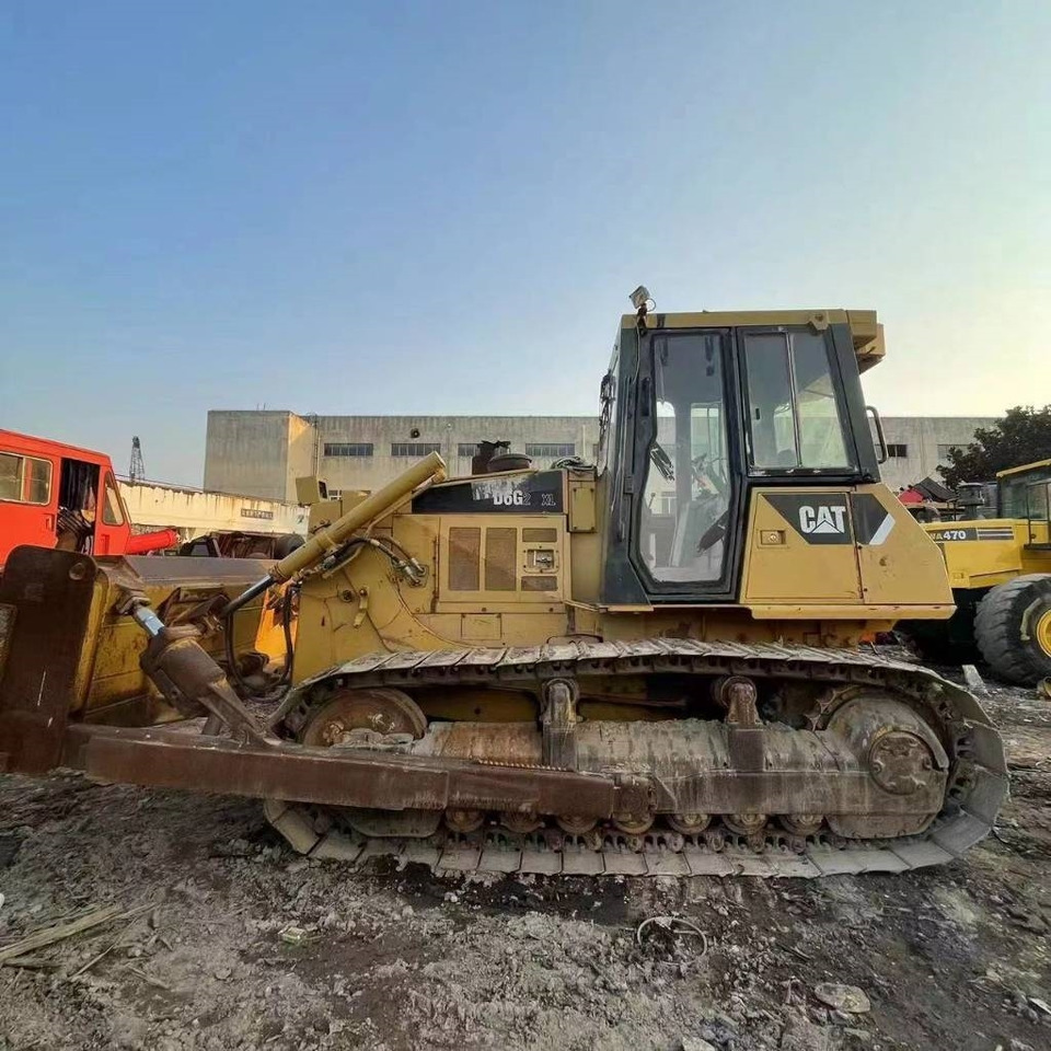 CAT D 6 G - بلدوزر: صور 1 CAT D 6 G - بلدوزر: صور 1