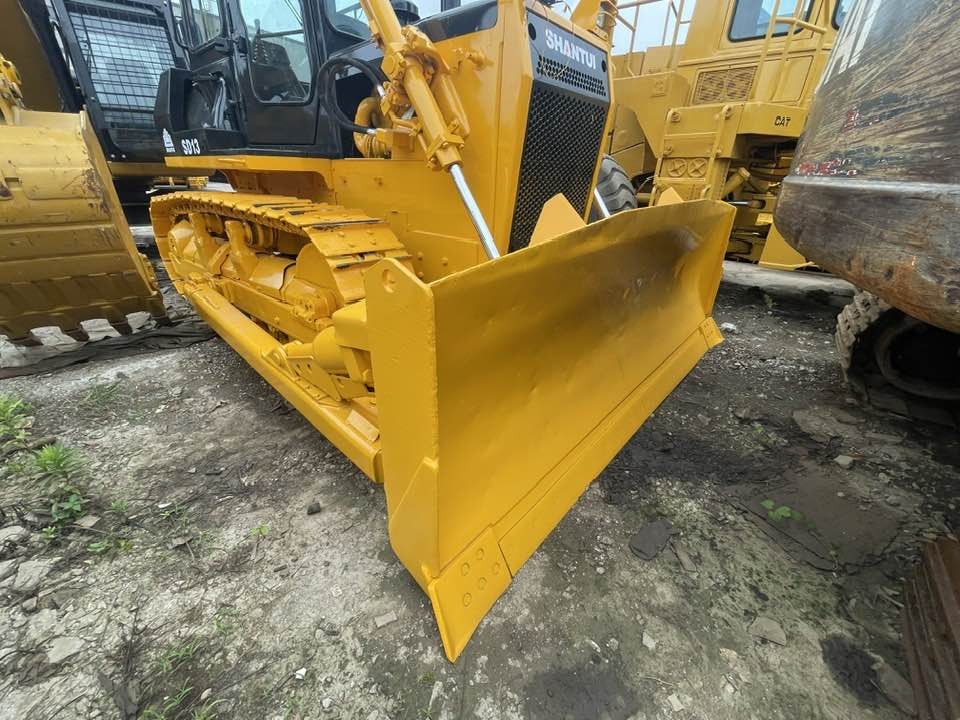 Caterpillar SD13 - بلدوزر: صور 4 Caterpillar SD13 - بلدوزر: صور 4