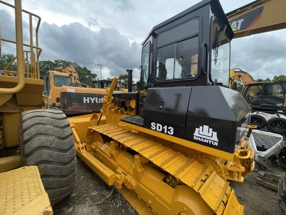 بلدوزر Caterpillar SD13: صور 10