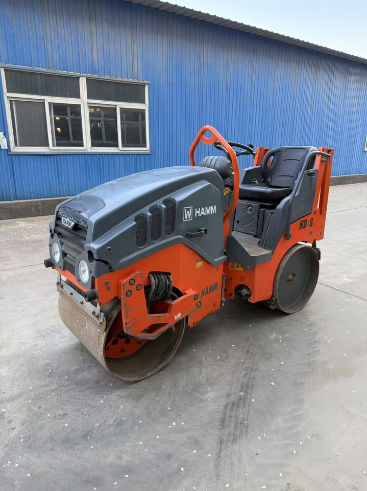 HAMM HD8VV - مدحلة الأسفلت: صور 1 HAMM HD8VV - مدحلة الأسفلت: صور 1