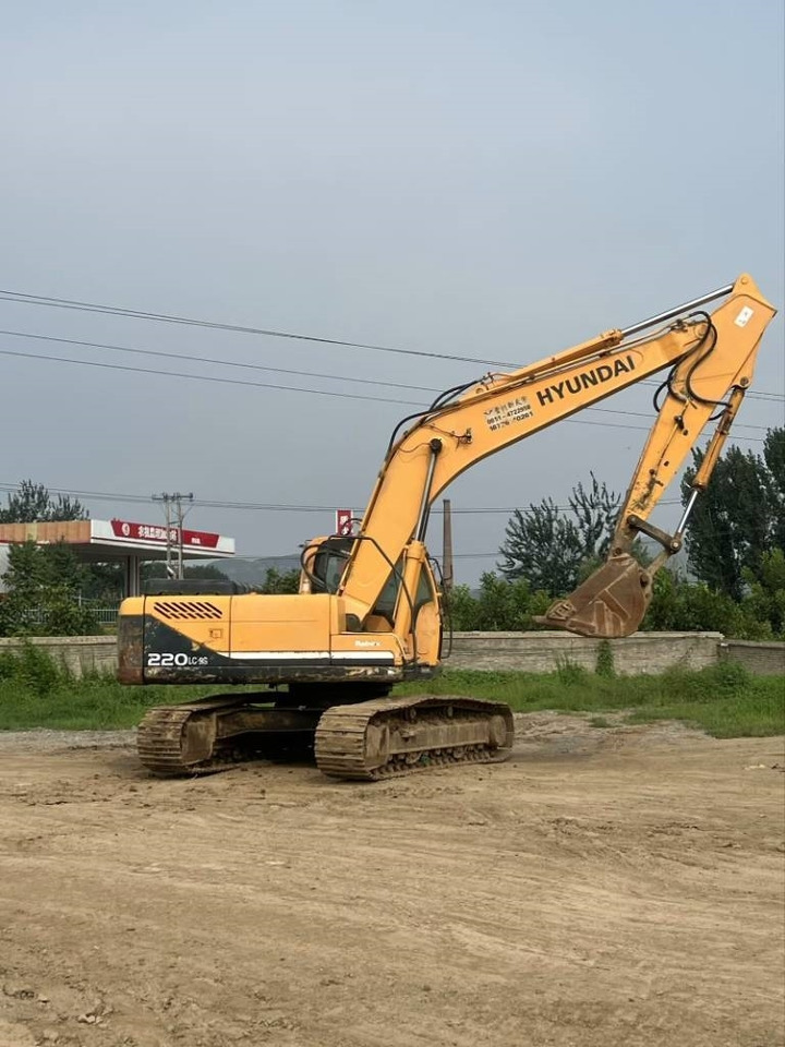 Hyundai R220-9S - حفارات زحافة: صور 1 Hyundai R220-9S - حفارات زحافة: صور 1