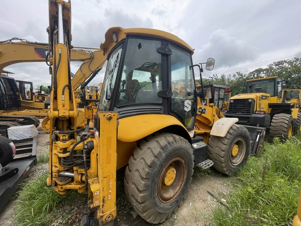 JCB 4CX - حفار متعدد الاستخدام: صور 3 JCB 4CX - حفار متعدد الاستخدام: صور 3