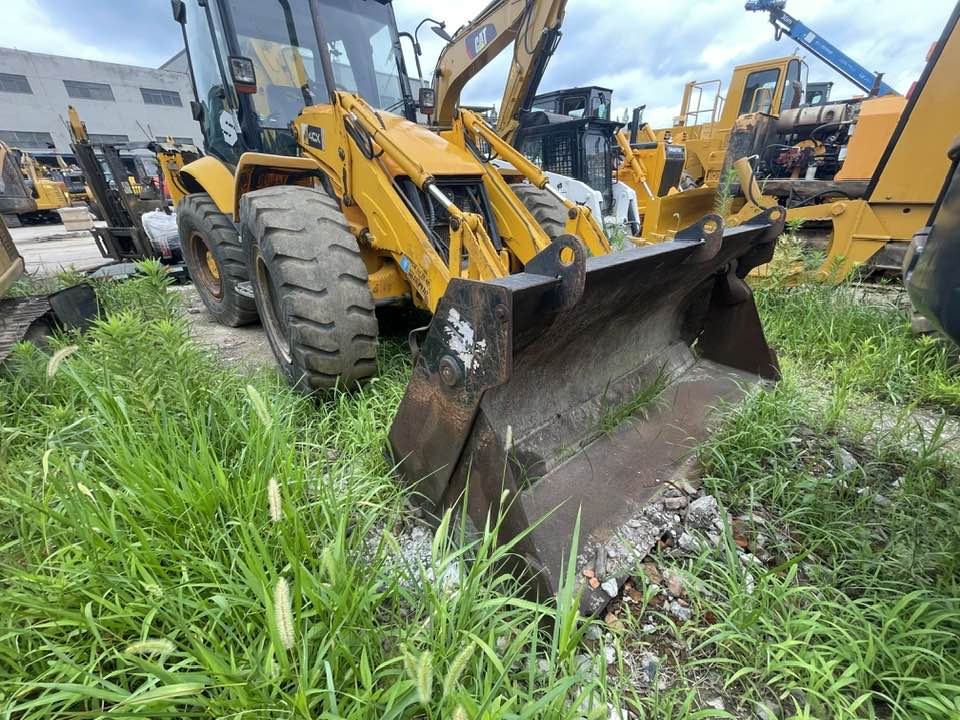 JCB 4CX - حفار متعدد الاستخدام: صور 4 JCB 4CX - حفار متعدد الاستخدام: صور 4