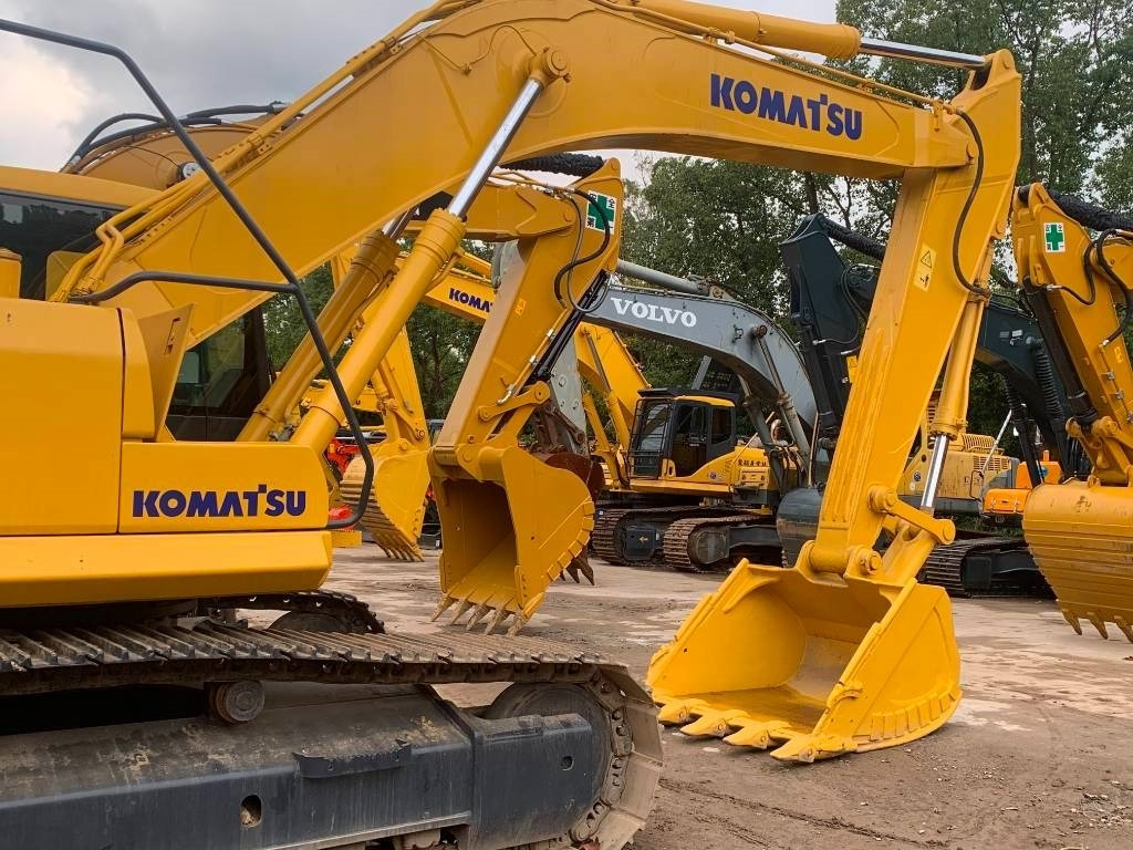 Komatsu PC 350-7 PC 350-7 - حفارات زحافة: صور 3 Komatsu PC 350-7 PC 350-7 - حفارات زحافة: صور 3